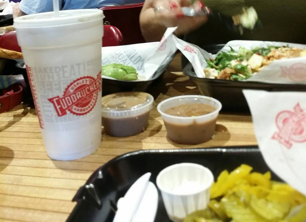 Fuddruckers | restaurant | 8000 E Texas St, Bossier City, LA 71111, USA | 3187428158 OR +1 318-742-8158