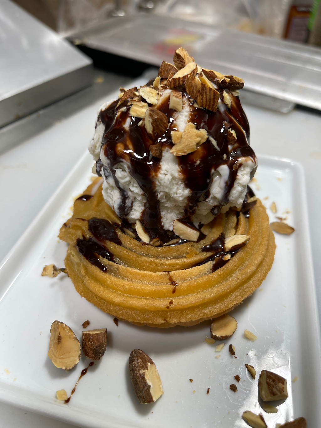 The Burger Shop & Deli | restaurant | 12953 Biscayne Blvd, Miami, FL 33181, USA | 3054560002 OR +1 305-456-0002