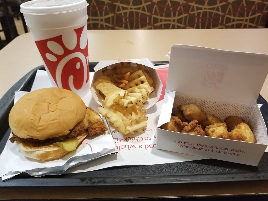 Chick-fil-A | restaurant | 2405 Boundary St, Beaufort, SC 29906, USA | 8433791101 OR +1 843-379-1101