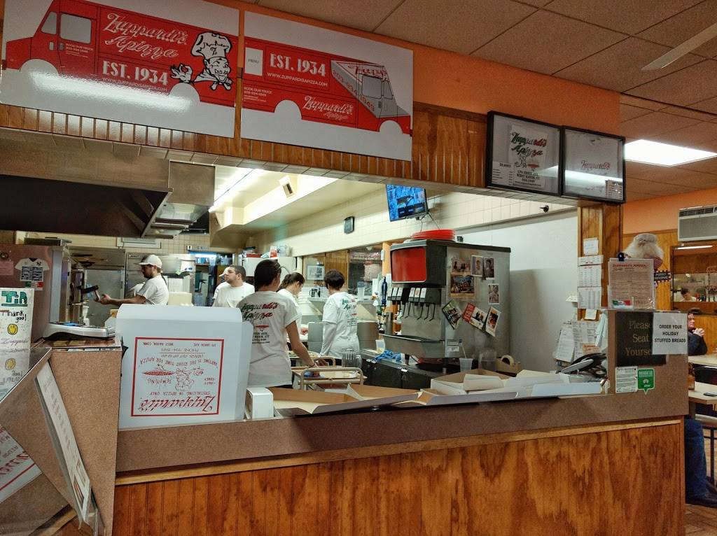 Zuppardis Apizza | restaurant | 179 Union Ave, West Haven, CT 06516, USA | 2039341949 OR +1 203-934-1949