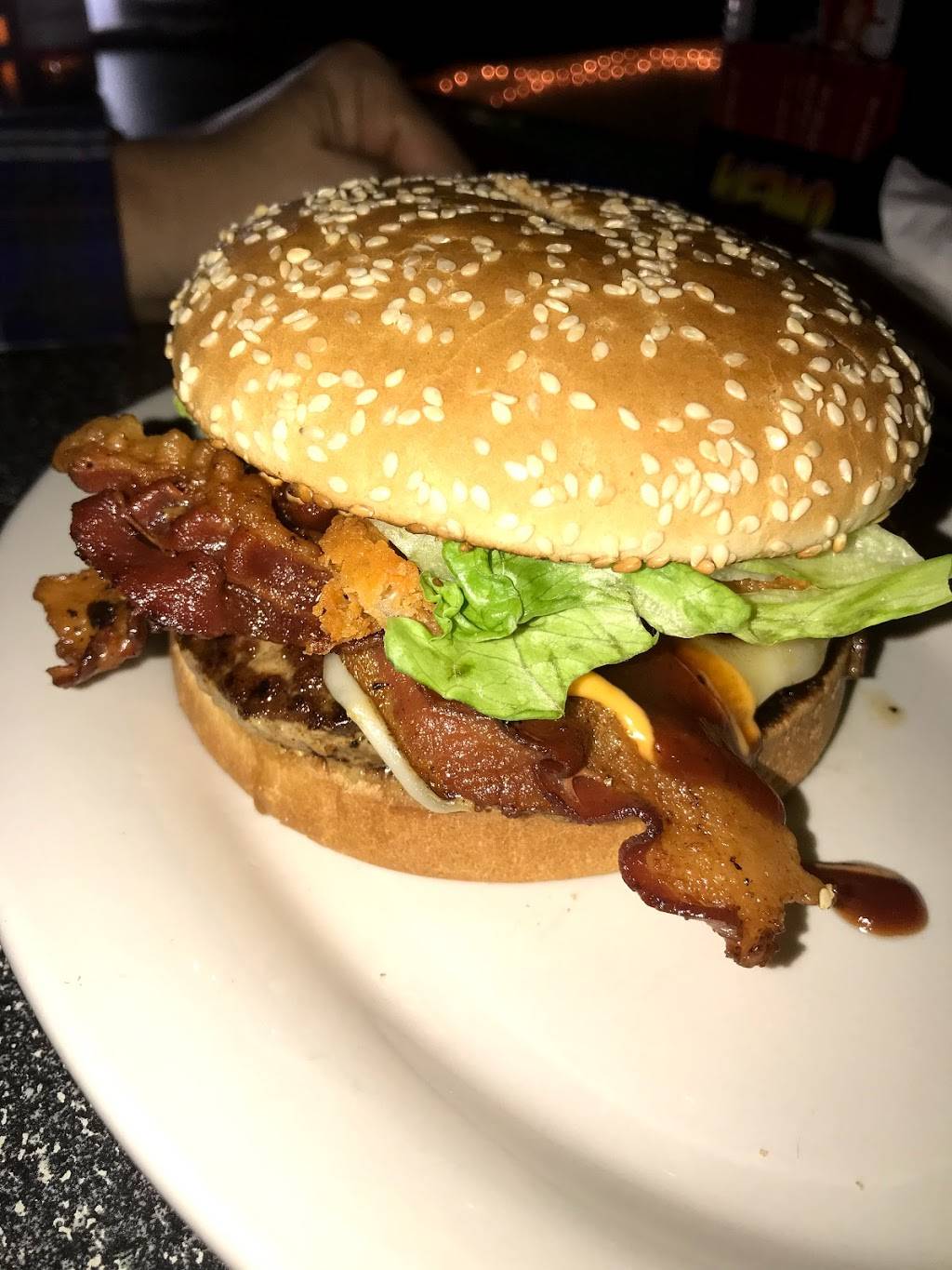 The draft house saloon | restaurant | 1149 Pearl Rd, Brunswick, OH 44212, USA | 3307413685 OR +1 330-741-3685