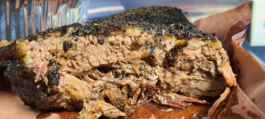 Bulls & Bellows | restaurant | 6920 Farm to Market Rd 1488, Magnolia, TX 77354, USA | 2817457638 OR +1 281-745-7638