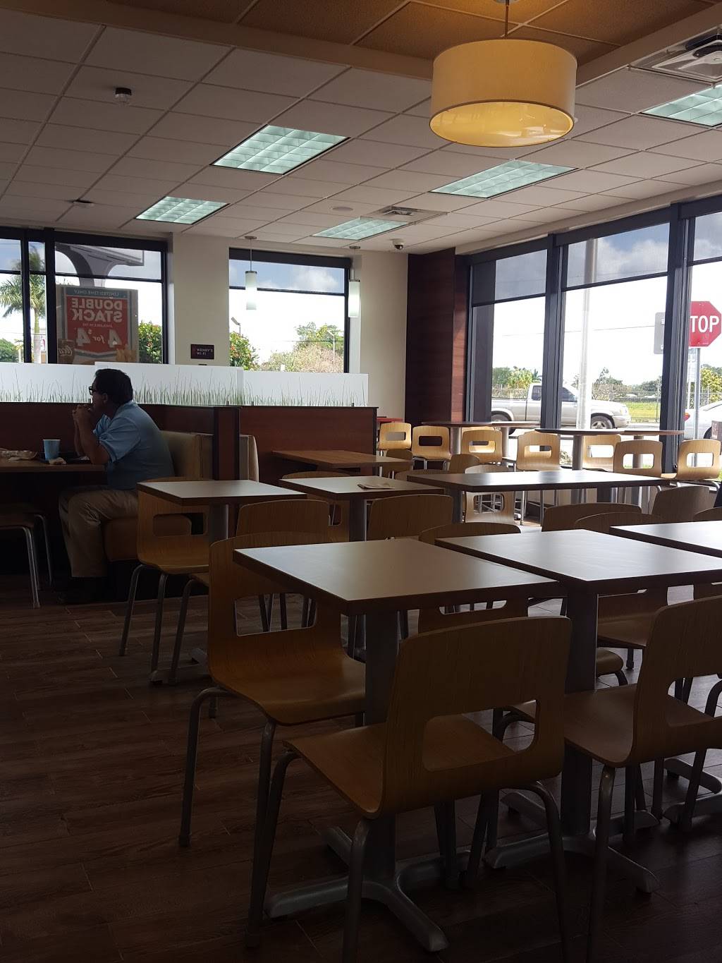 Wendys | restaurant | 30130 S Dixie Hwy, Homestead, FL 33033, USA | 3052486996 OR +1 305-248-6996
