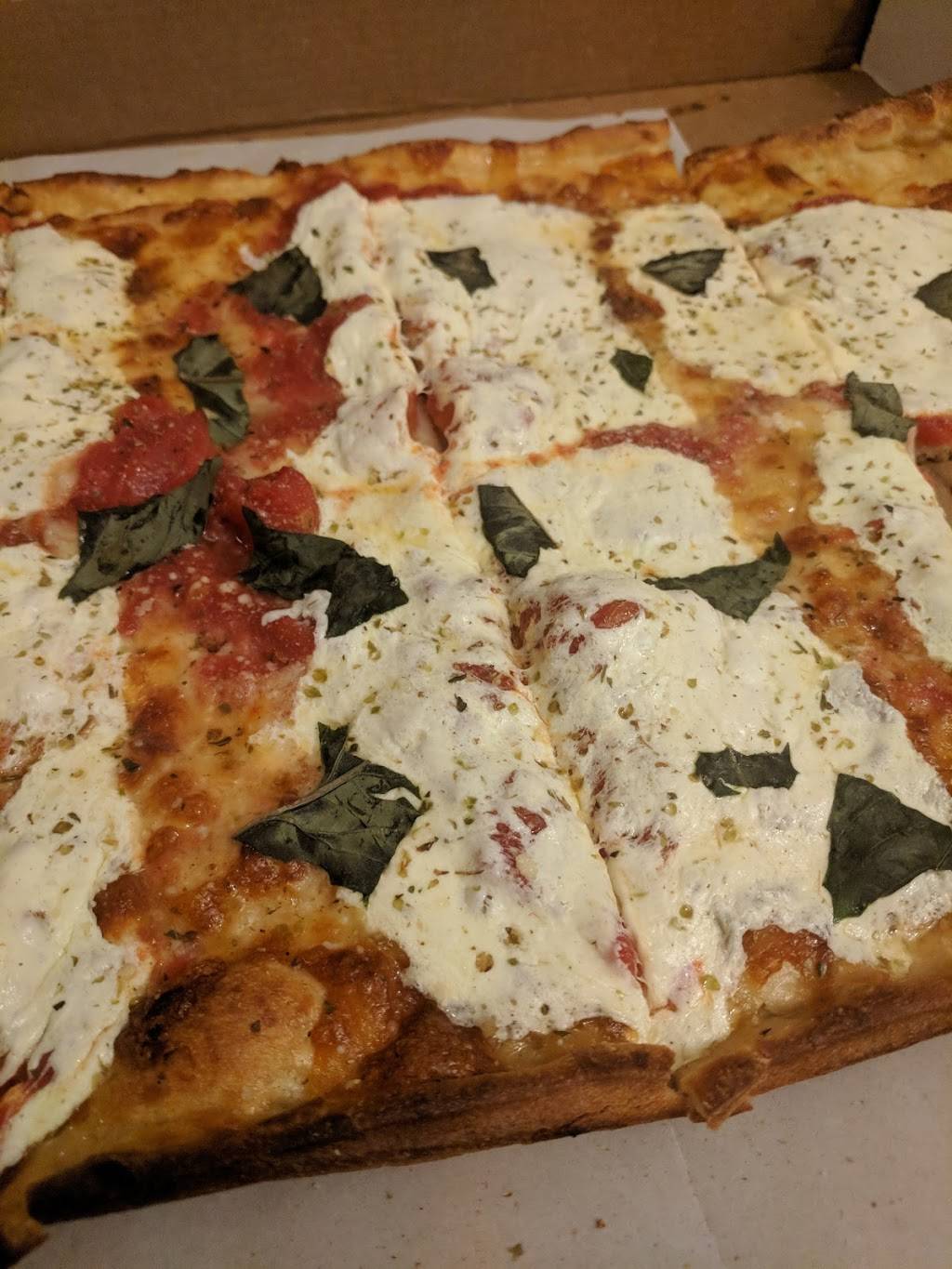 NY Pizza Station | restaurant | 370 Halstead Ave, Harrison, NY 10528, USA | 9148351001 OR +1 914-835-1001