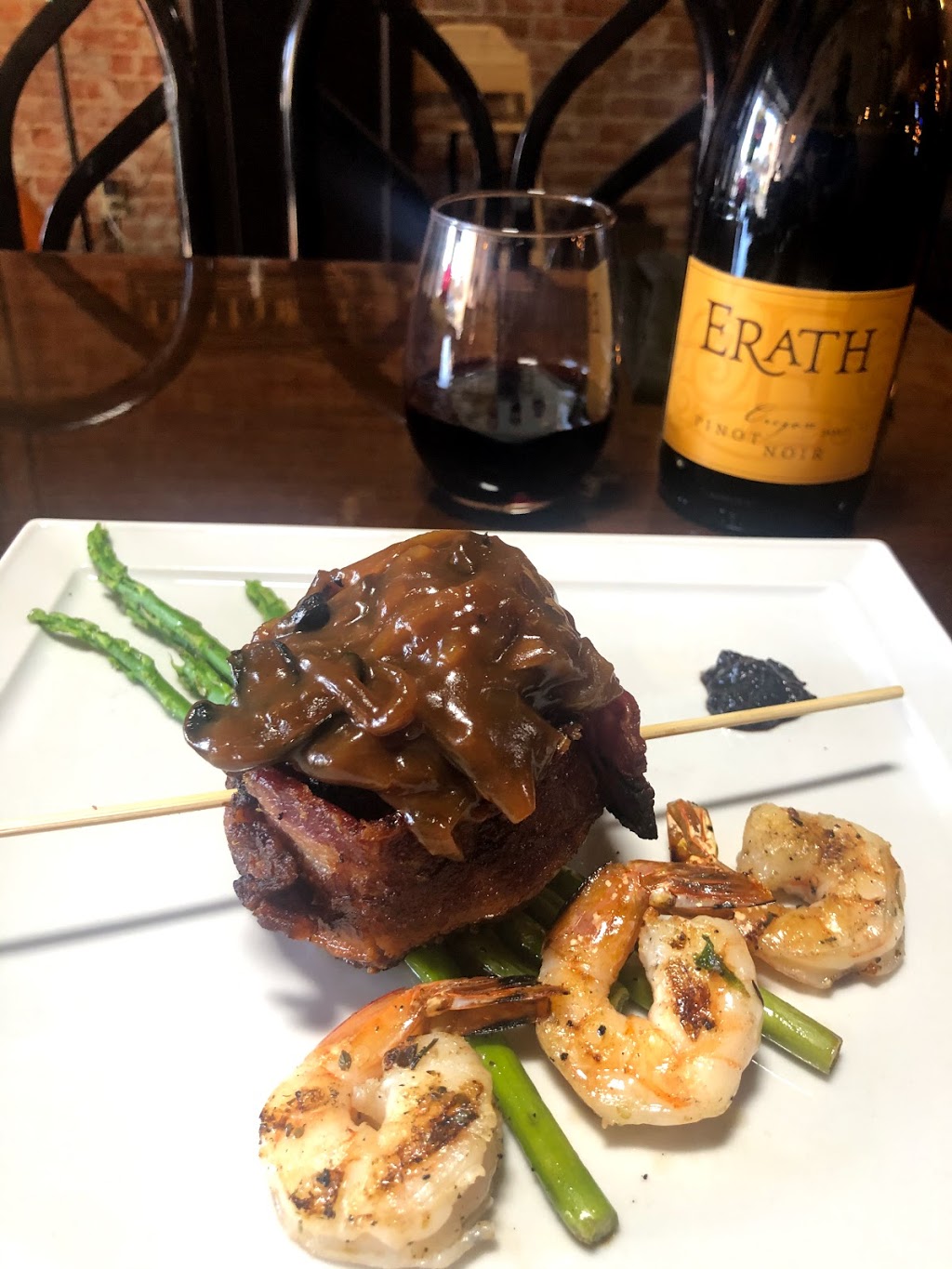 The Purple Door | restaurant | 622 Market St, Harlan, IA 51537, USA | 7122353667 OR +1 712-235-3667