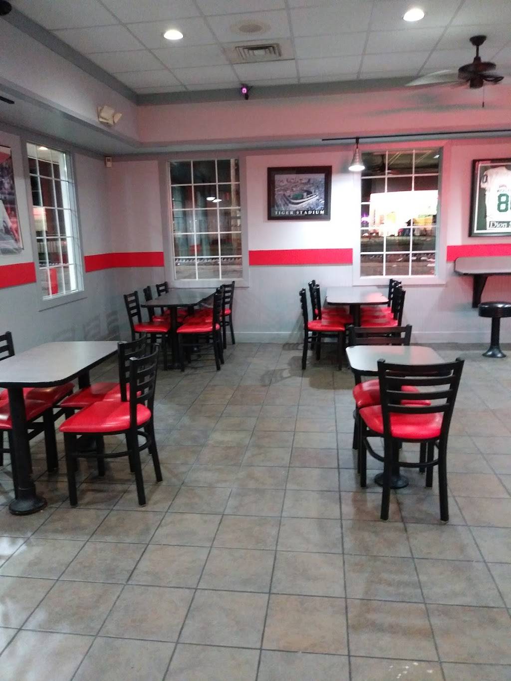 Checkers | restaurant | 10711 W 7 Mile Rd, Detroit, MI 48221, USA | 3133412445 OR +1 313-341-2445