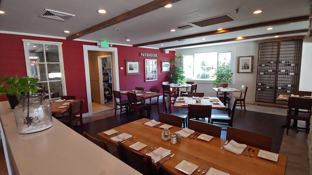 Farmhouse | restaurant | 43 S Main St, Newtown, CT 06470, USA | 2034912840 OR +1 203-491-2840