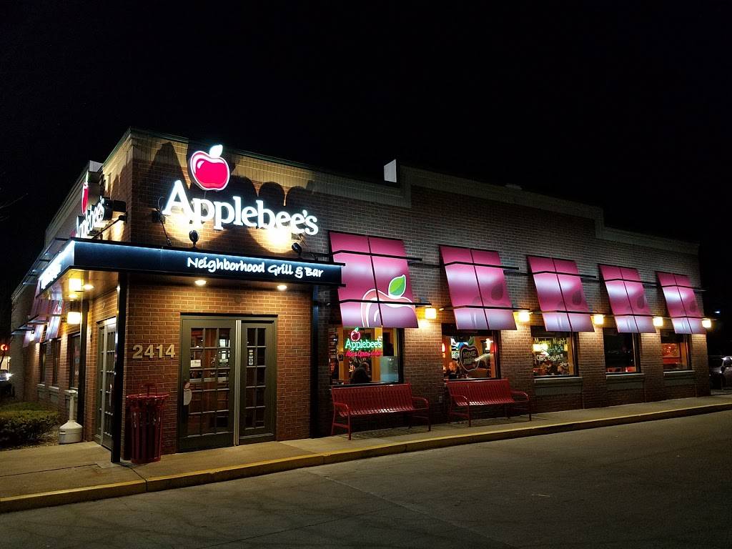 Applebees Grill + Bar | restaurant | 2414 Lincoln Way, Clinton, IA 52732, USA | 5632428646 OR +1 563-242-8646