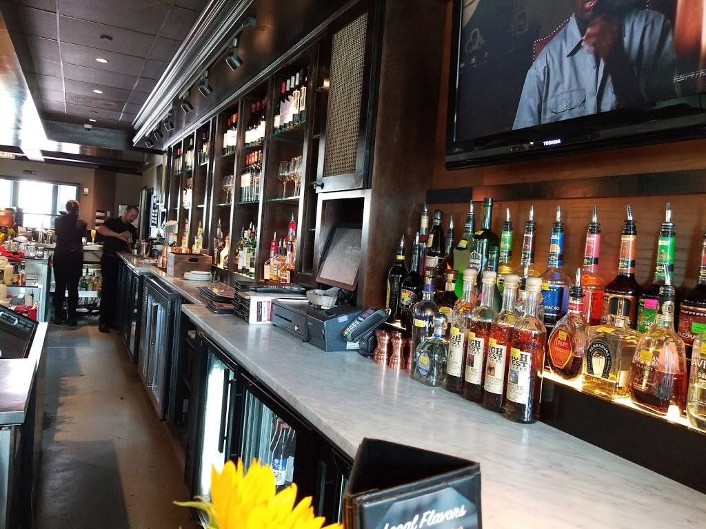 Village Tavern | restaurant | 4201 Congress St #190, Charlotte, NC 28209, USA | 7045529983 OR +1 704-552-9983