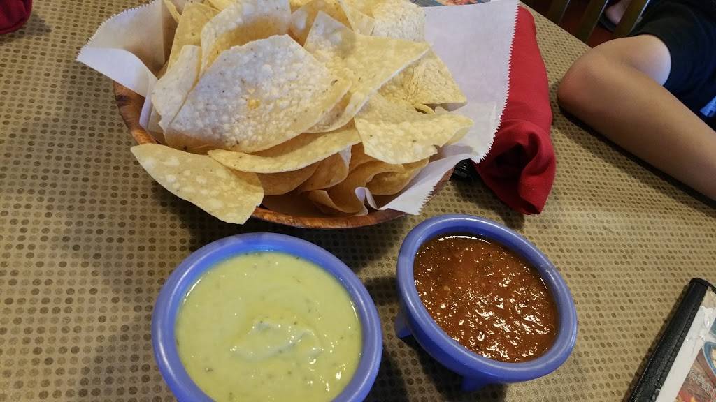 Las Haciendas Mexican Bar & Grill | restaurant | 12821 Southwest Fwy, Stafford, TX 77477, USA | 2812403060 OR +1 281-240-3060