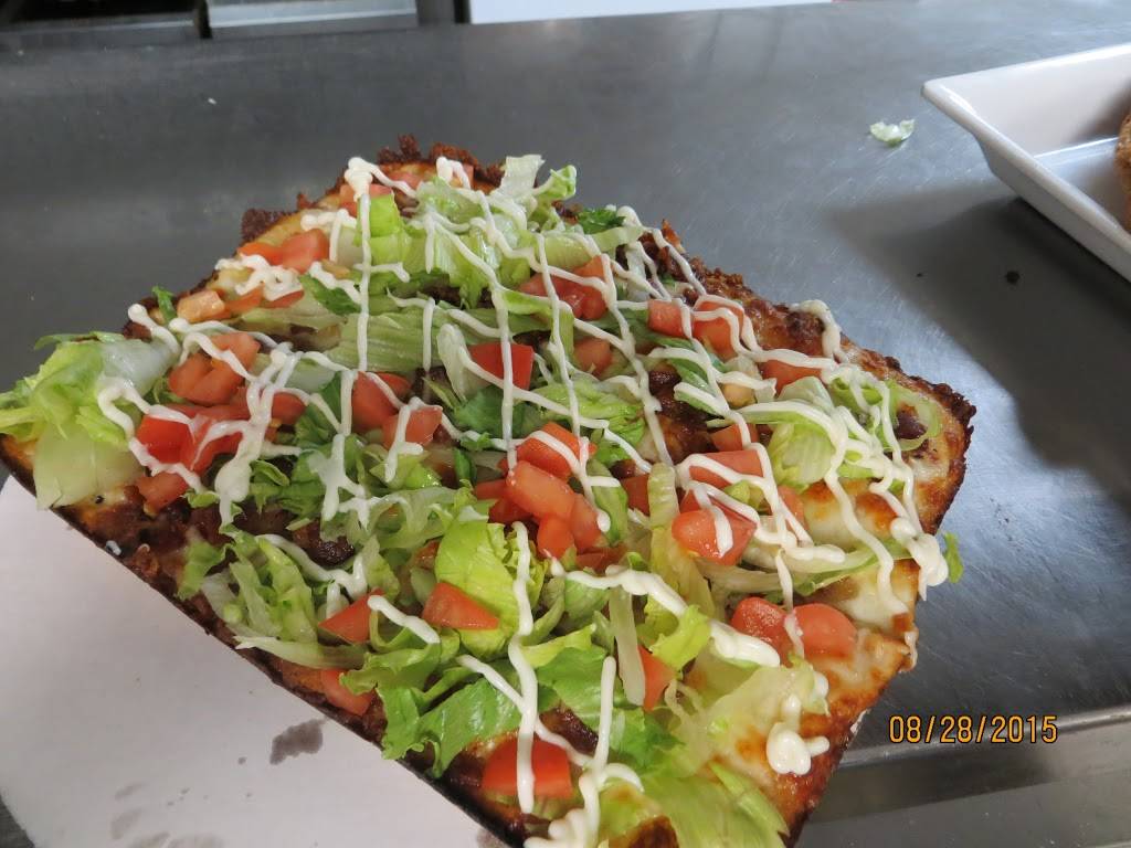 Augies Bar & Grill | restaurant | 31660 John R Rd, Madison Heights, MI 48071, USA | 2485883120 OR +1 248-588-3120