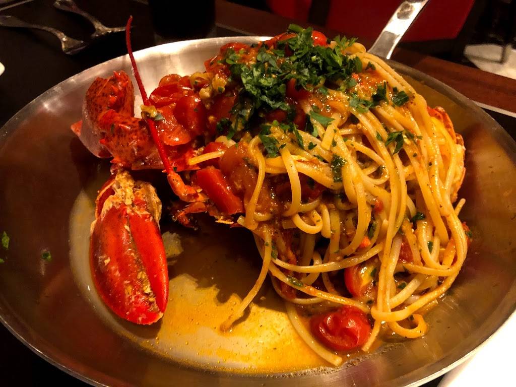 Fratelli Restaurant | restaurant | 1 Broadway, Everett, MA 02149, USA | 6174208833 OR +1 617-420-8833