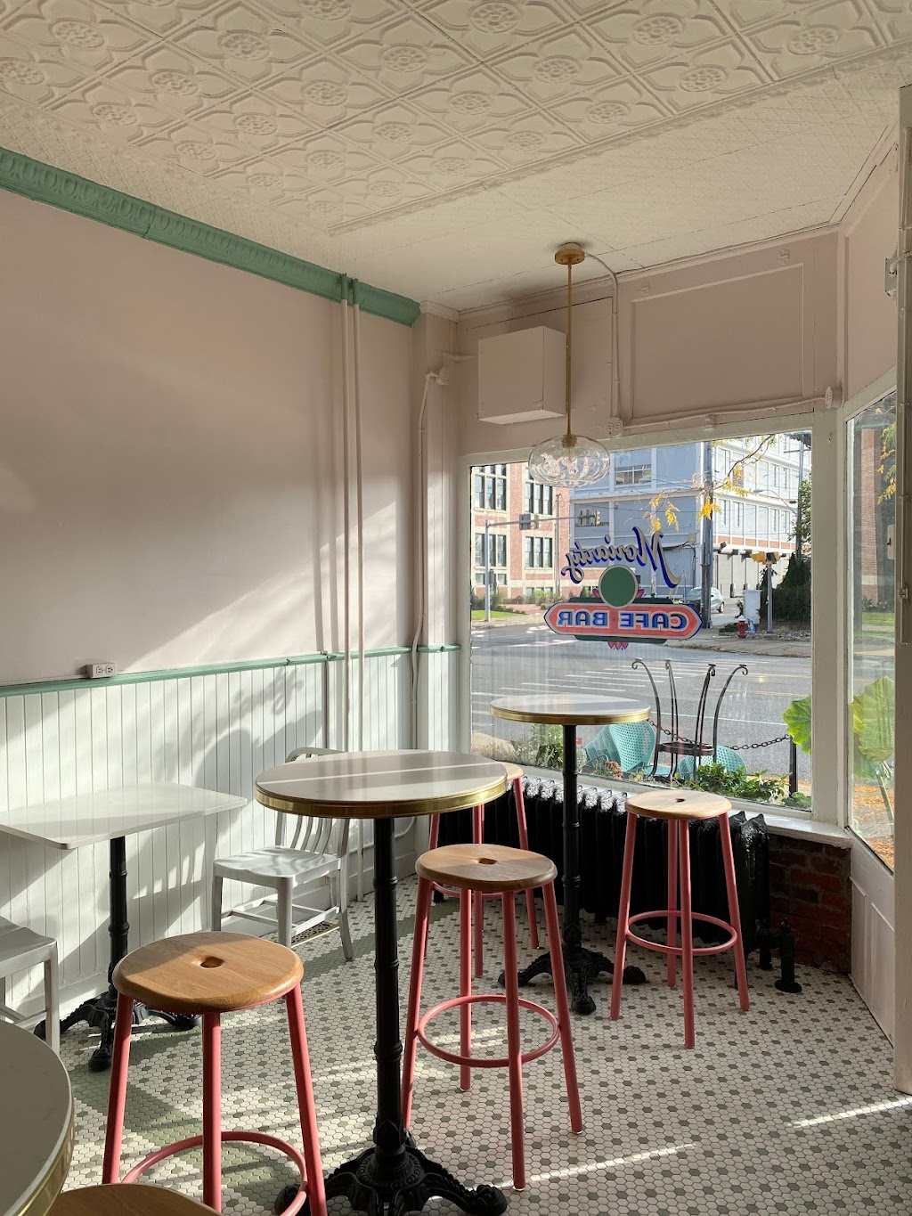 Moriarty Meats Café Bar | restaurant | 1652 Elmwood Ave, Buffalo, NY 14207, USA | 7162398465 OR +1 716-239-8465