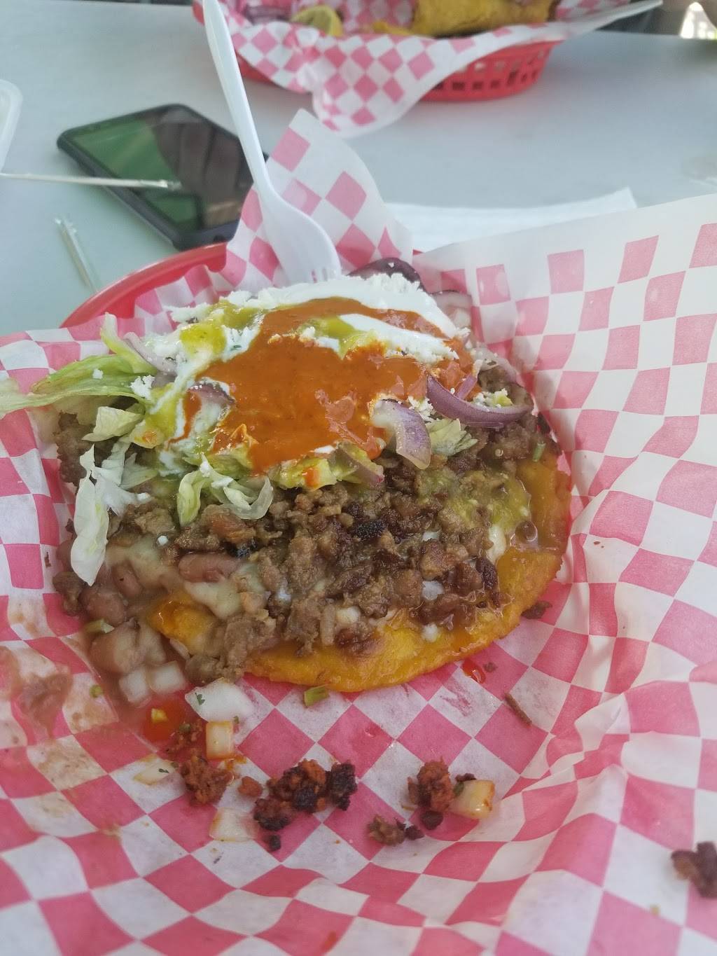 Huaraches & Quesadillas Chayito | restaurant | 8959 Lankershim Blvd, Sun Valley, CA 91352, USA | 8184555770 OR +1 818-455-5770