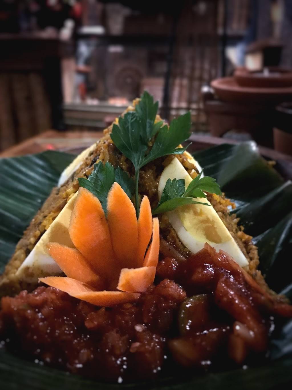 Lakruwana | restaurant | 668 Bay St, Staten Island, NY 10304, USA | 3478576619 OR +1 347-857-6619