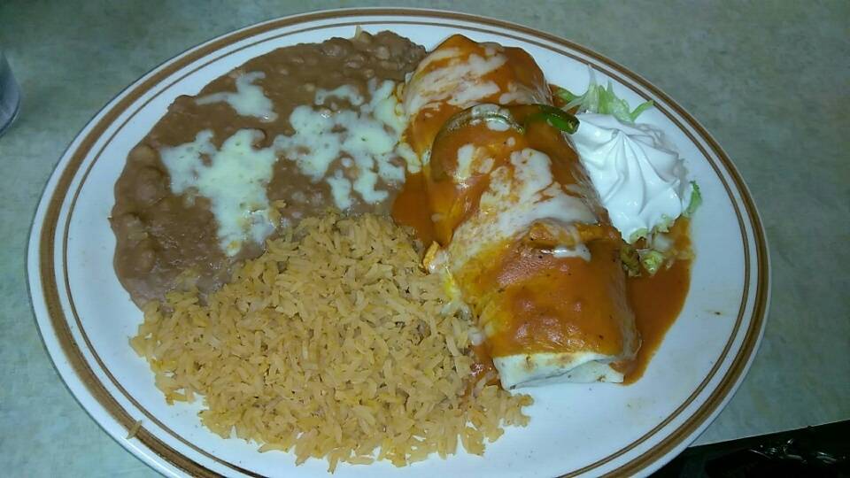 El Jacalito Restaurant | restaurant | 10110 Main St, Lamont, CA 93241, USA | 6618454598 OR +1 661-845-4598