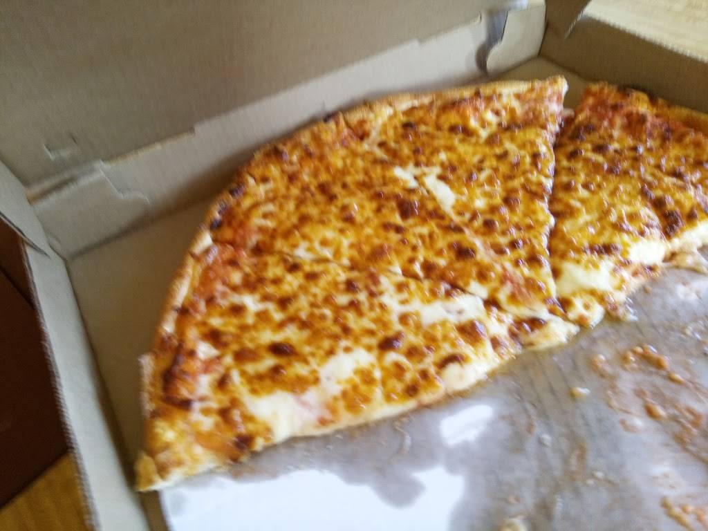 Salisbury House of Pizza | restaurant | 2 Beach Rd, Salisbury, MA 01952, USA | 9784651700 OR +1 978-465-1700