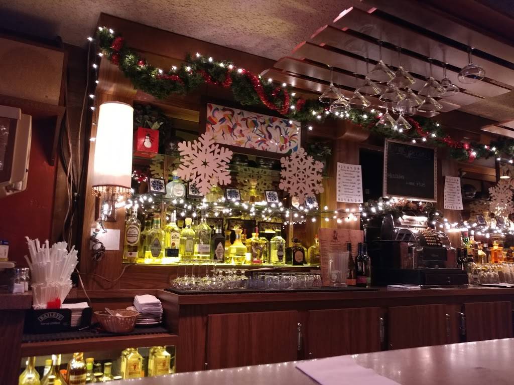 Jalapeno Loco | restaurant | 5067 S Howell Ave, Milwaukee, WI 53207, USA | 4144838300 OR +1 414-483-8300