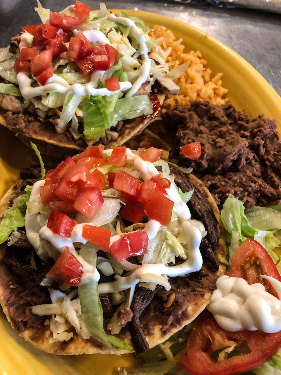 El Chilito Bravo | restaurant | 459 W Irving Park Rd, Bensenville, IL 60106, USA | 6305958830 OR +1 630-595-8830