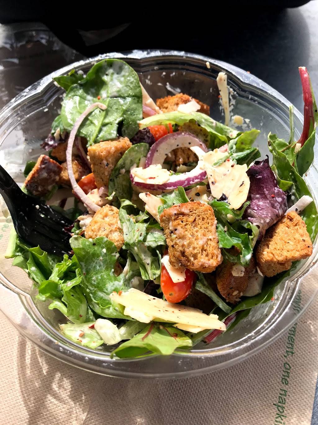 MAD Greens - Lakewood | restaurant | 150 S Union Blvd, Lakewood, CO 80228, USA | 7204964139 OR +1 720-496-4139