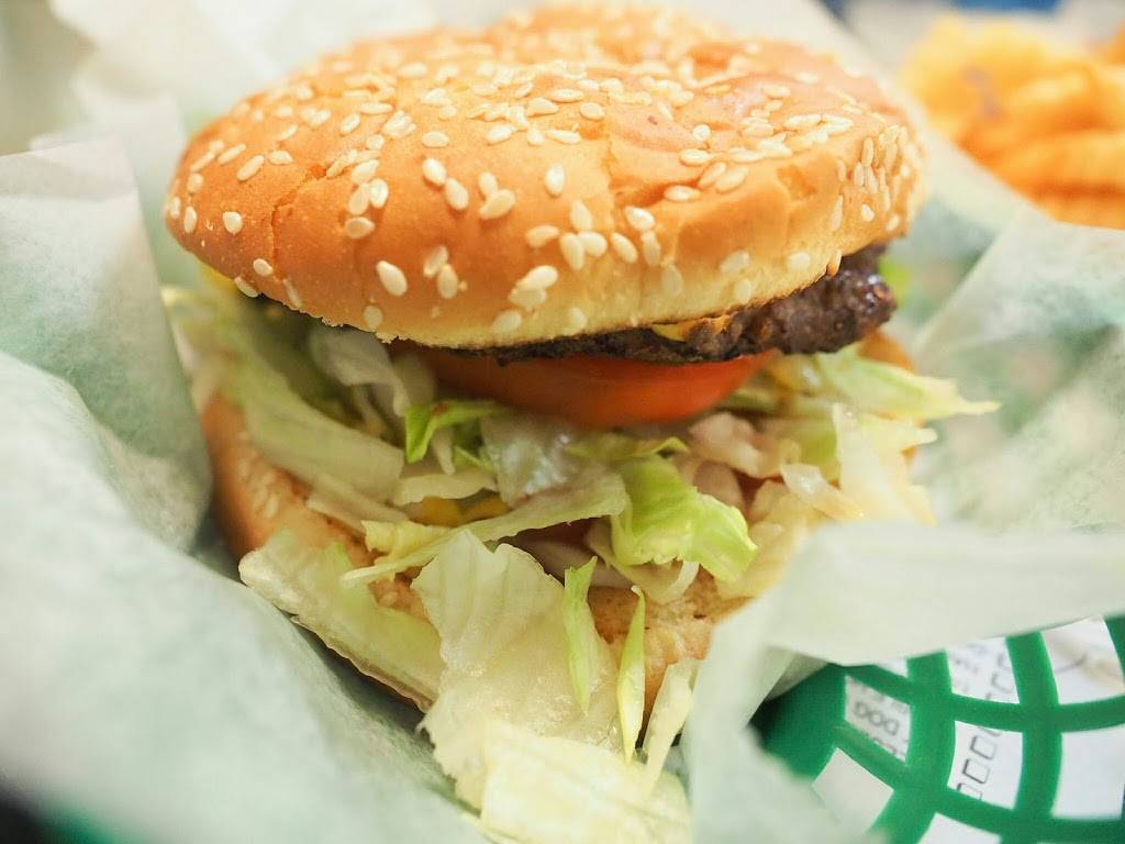 Papa Chris’ Place | restaurant | 6235 W Touhy Ave, Chicago, IL 60646, USA | 7736314322 OR +1 773-631-4322