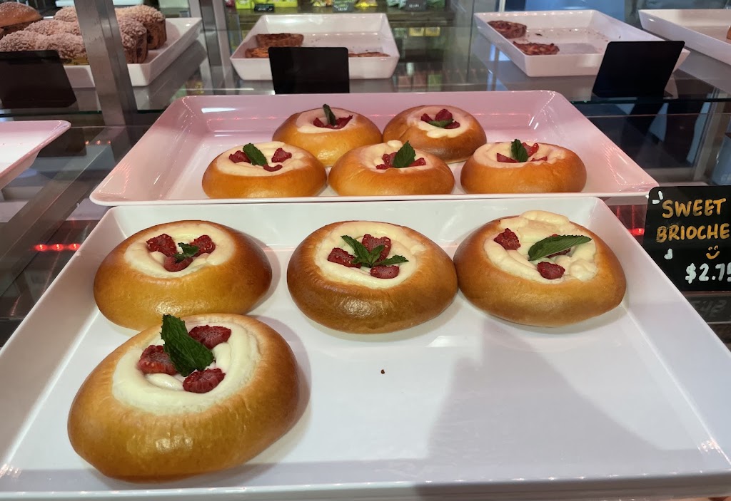 Sweet Bean | bakery | 1152 S Wabash Ave, Chicago, IL 60605, USA | 3122481881 OR +1 312-248-1881