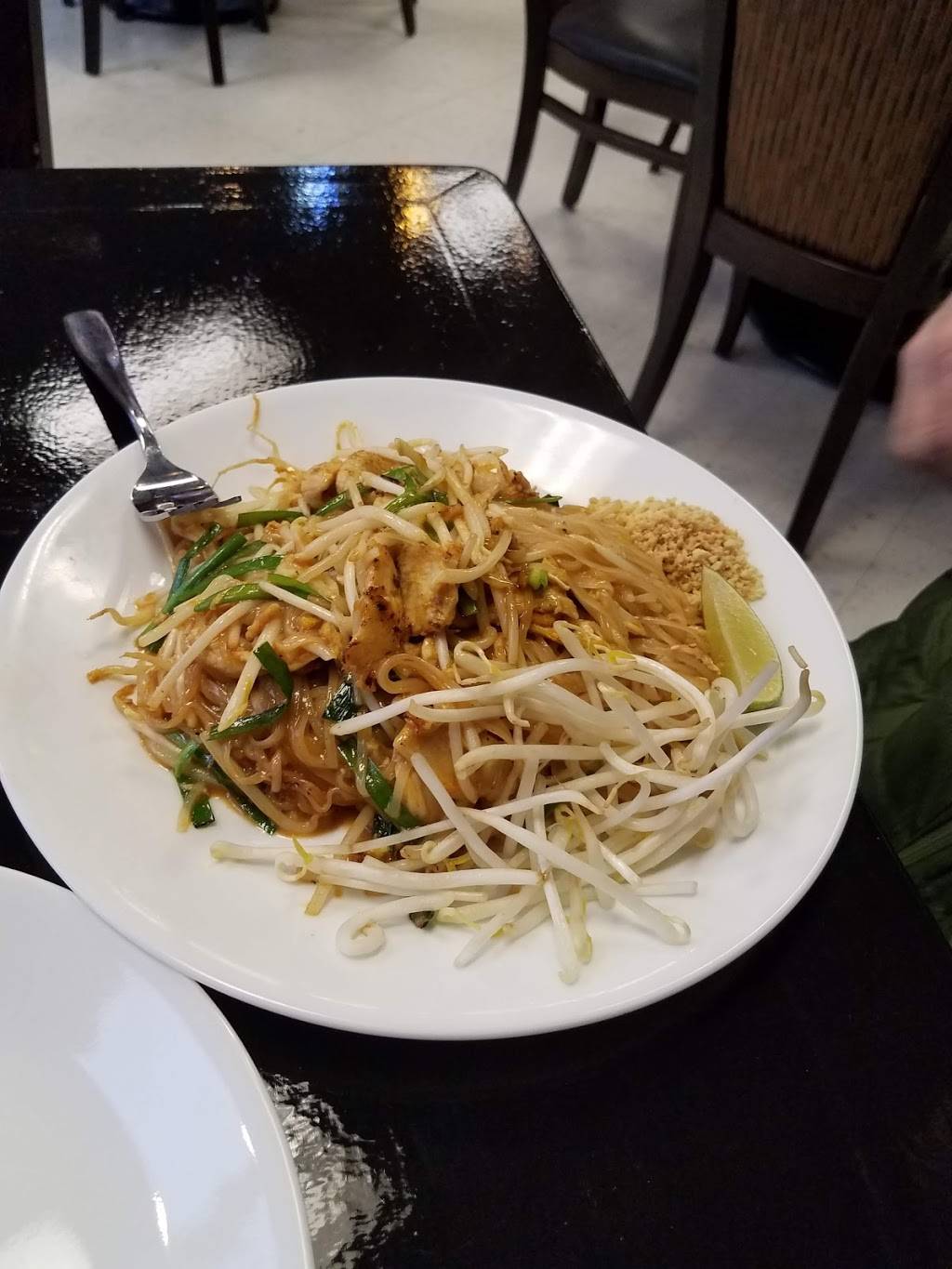 Thai Thai Kitchen | restaurant | 3218, 9525 Aurora Ave N, Seattle, WA 98103, USA | 2063973211 OR +1 206-397-3211