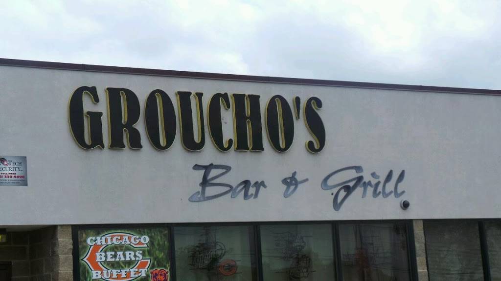 Grouchos Bar & Grill | restaurant | 8355 S Pulaski Rd, Chicago, IL 60652, USA | 7737674838 OR +1 773-767-4838