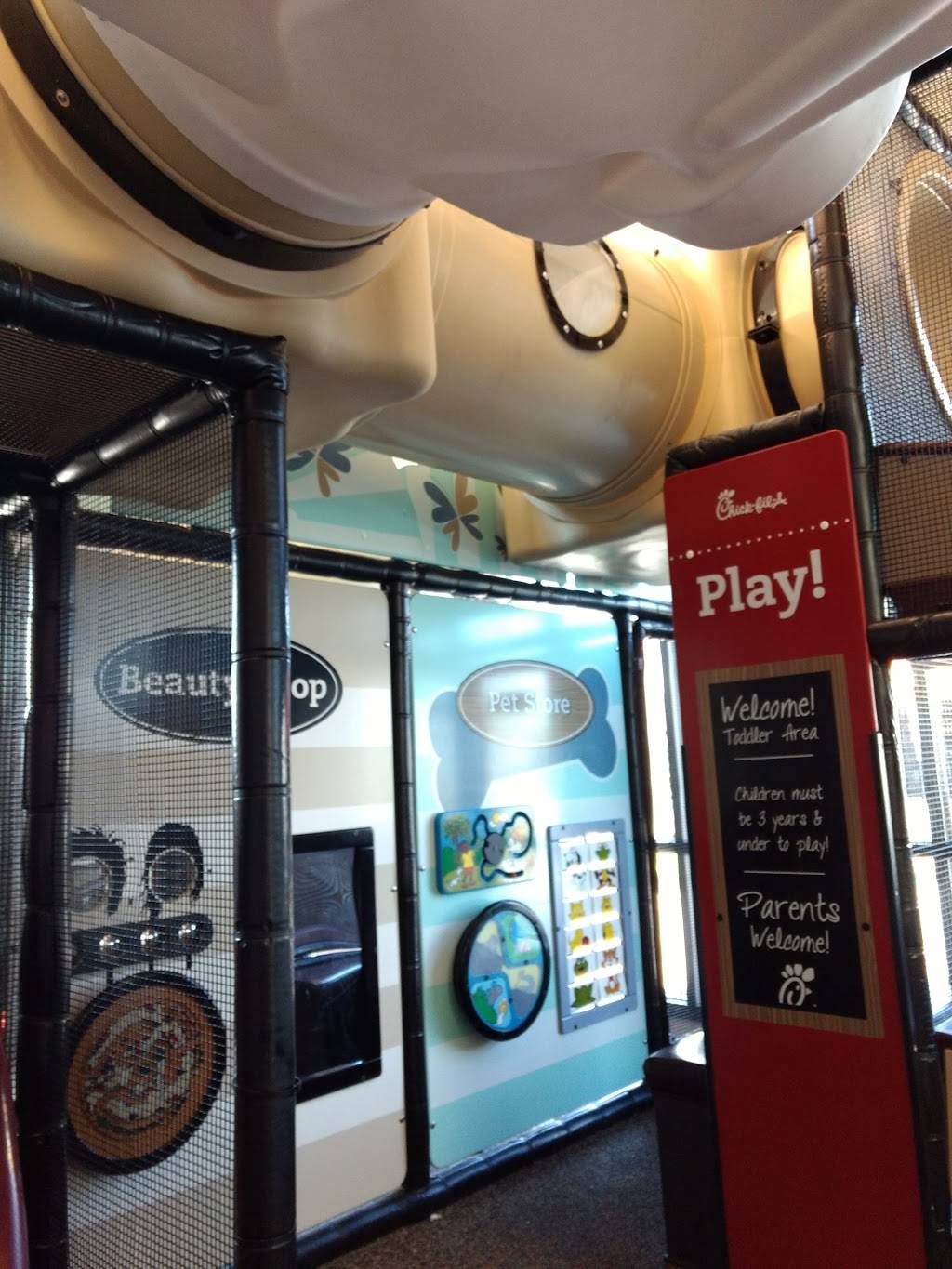 Chick-fil-A | restaurant | 7575 Dodge St, Omaha, NE 68114, USA | 4026146960 OR +1 402-614-6960