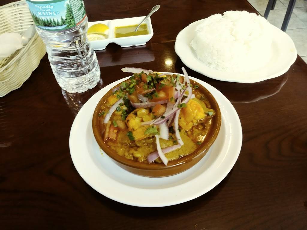 La Guayaca | restaurant | 74 Monroe St, Newark, NJ 07105, USA | 8622342626 OR +1 862-234-2626