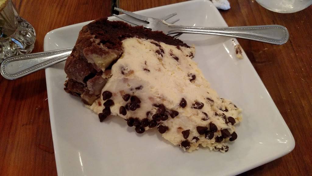 Middle Fork Café | restaurant | 34 Main St S, New London, MN 56273, USA | 3203542124 OR +1 320-354-2124