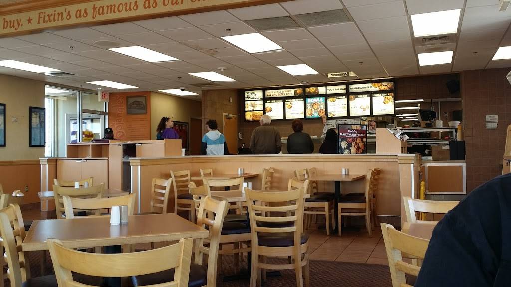 Bojangles Famous Chicken n Biscuits | restaurant | 2800 Clemson Rd, Columbia, SC 29229, USA | 8038653076 OR +1 803-865-3076