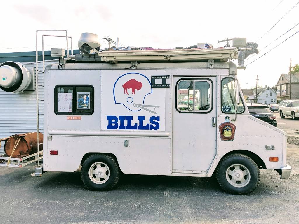 Divas Pizza | restaurant | 2123 Clinton St, Buffalo, NY 14206, USA | 7168243482 OR +1 716-824-3482