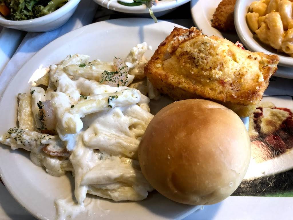 Furrs Fresh Buffet | restaurant | 1300 Mockingbird Ln, Sulphur Springs, TX 75482, USA | 9038851541 OR +1 903-885-1541