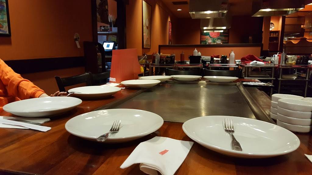 Benihana | restaurant | 136 Olivier St, Monterey, CA 93940, USA | 8316449007 OR +1 831-644-9007