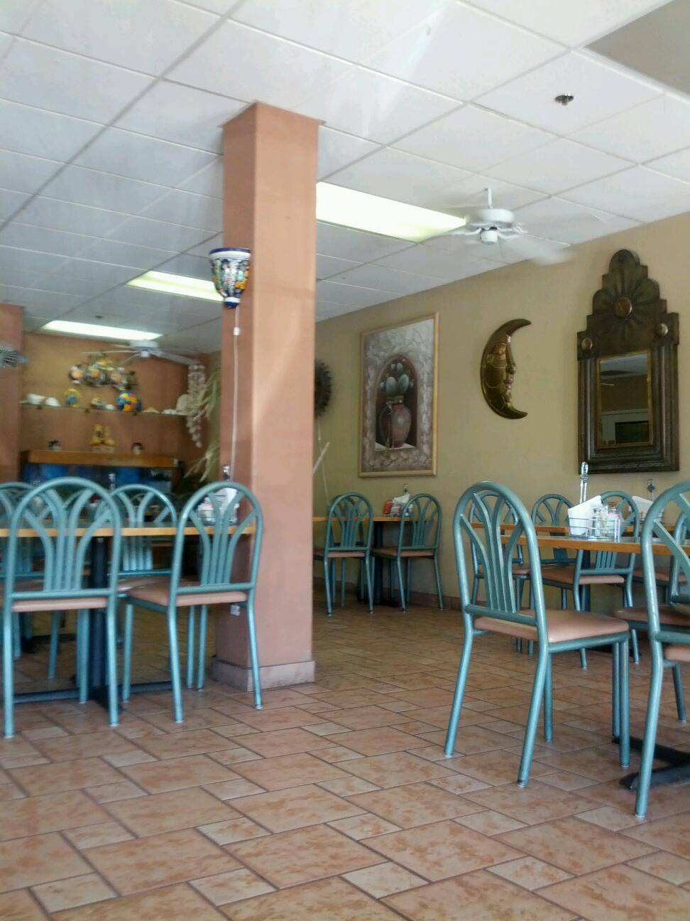 La Fuente Mexican Bar Restaraunt | restaurant | 642 1st St, Brentwood, CA 94513, USA | 9255162233 OR +1 925-516-2233