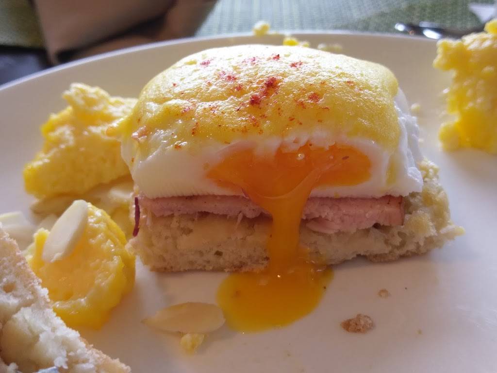 Cascades Restaurant | restaurant | 400 Squaw Creek Rd, Olympic Valley, CA 96146, USA | 5305816619 OR +1 530-581-6619