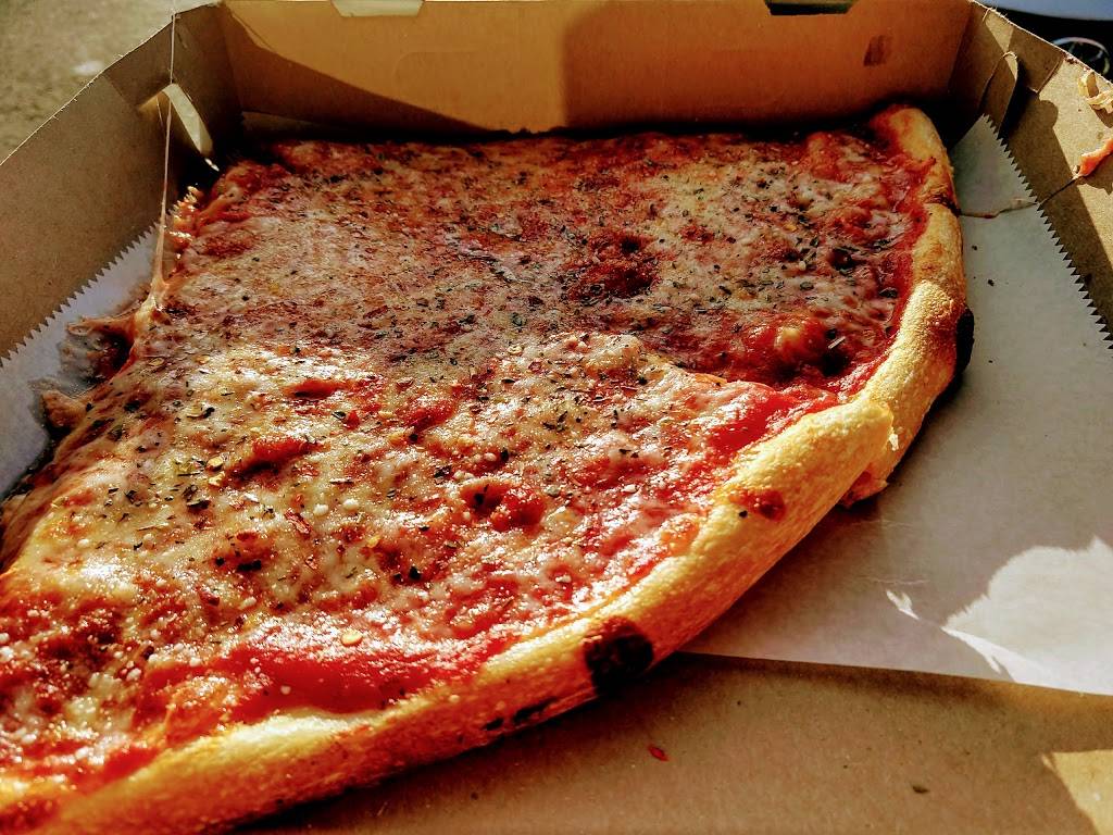 Amore Pizzeria | restaurant | 30-27 Stratton St, Flushing, NY 11354, USA | 7184450579 OR +1 718-445-0579