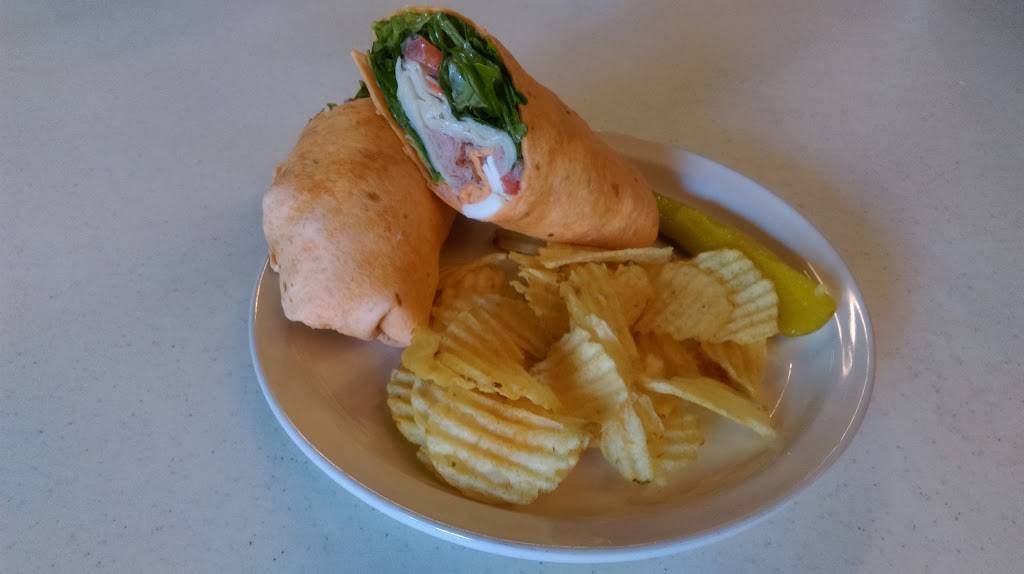 Cafe Royal | cafe | 1451 S Memorial Dr, New Castle, IN 47362, USA | 7655930454 OR +1 765-593-0454