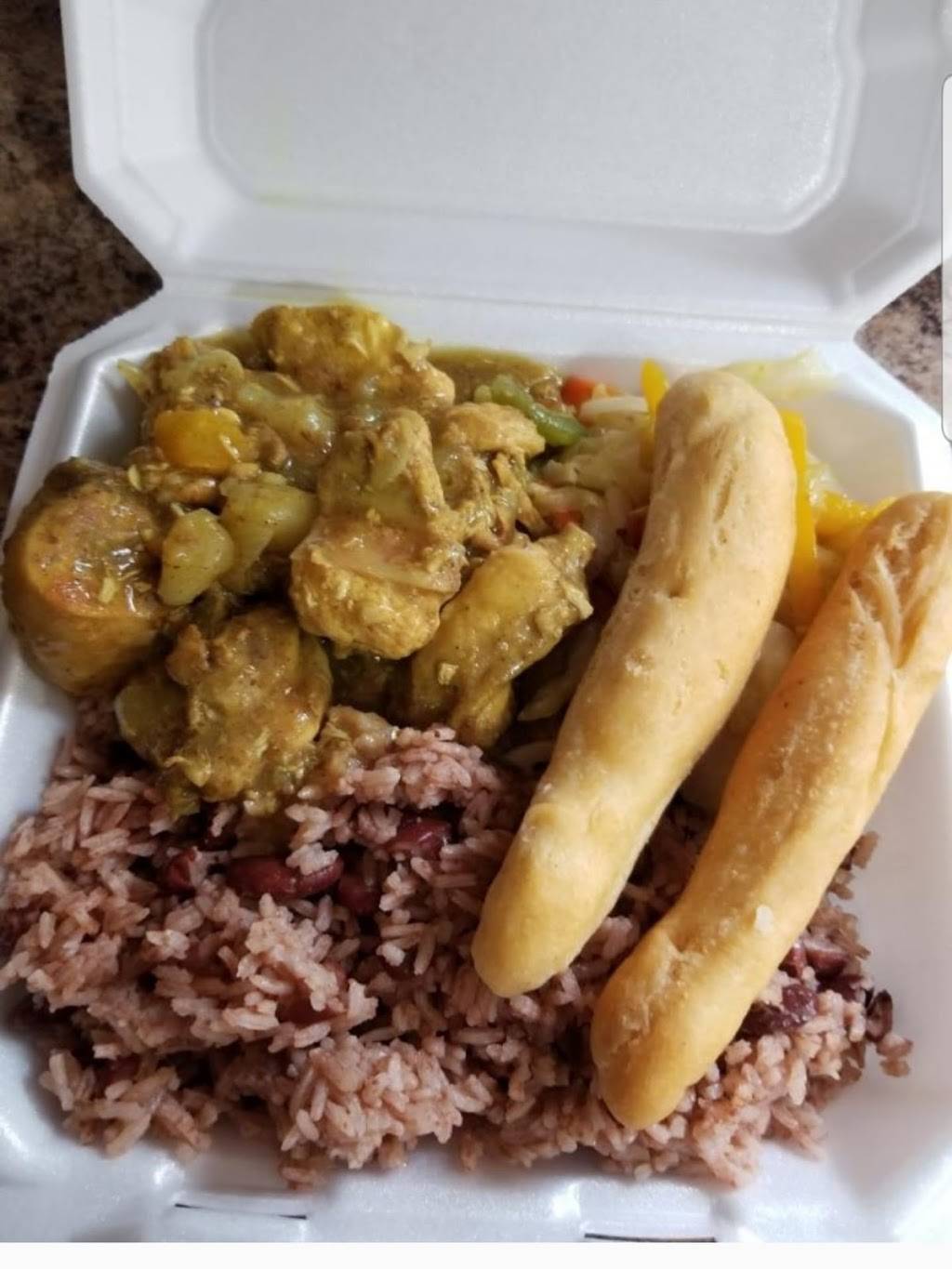 Janets Jamaican Cuisine | restaurant | 802 9th St, Live Oak, FL 32064, USA | 3213323846 OR +1 321-332-3846