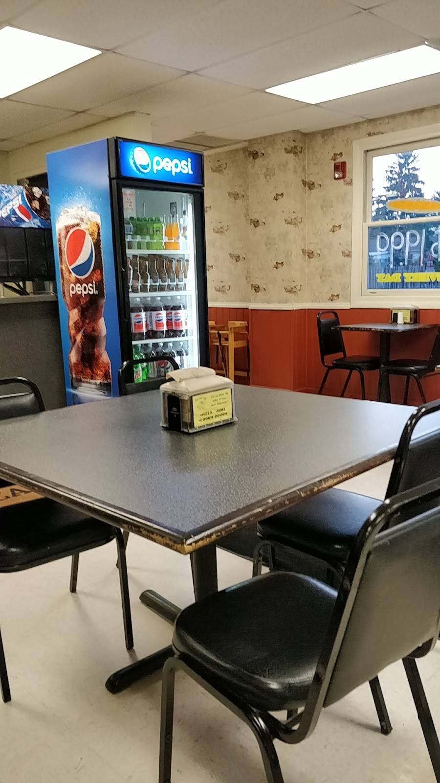 The Italian Taxi | restaurant | 225 N Baltimore Ave, Mt Holly Springs, PA 17065, USA | 7174868513 OR +1 717-486-8513