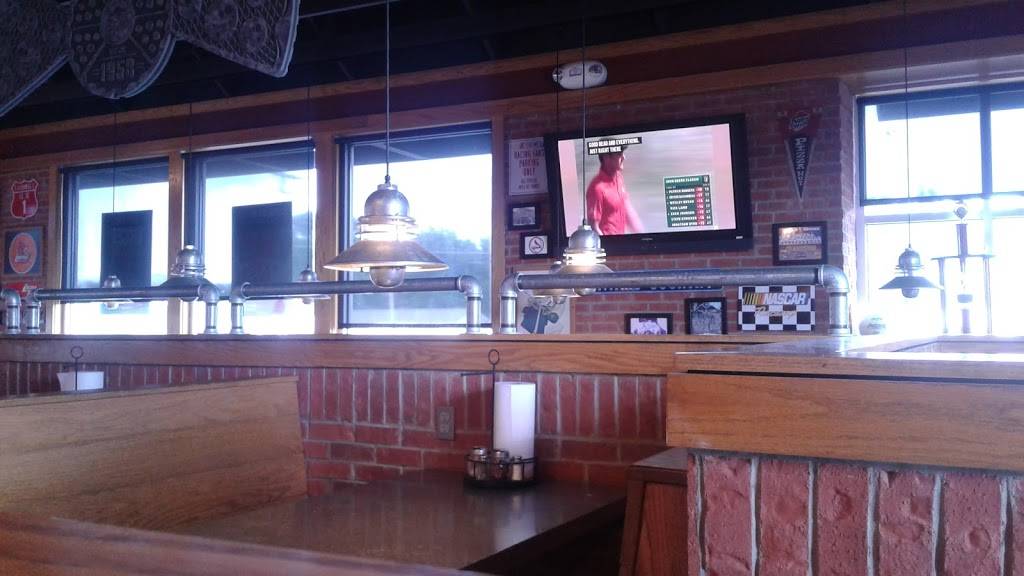 Pizza Hut | meal takeaway | 305 Marion Rd, Princeton, KY 42445, USA | 2703657382 OR +1 270-365-7382