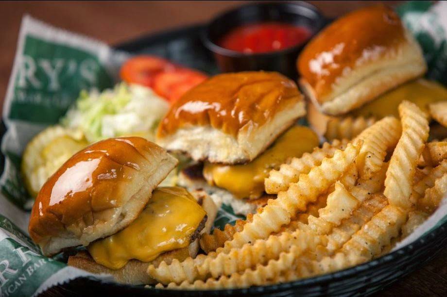 Harrys American Bar & Grill | restaurant | 3735 Palomar Centre Dr, Lexington, KY 40513, USA | 8599772620 OR +1 859-977-2620