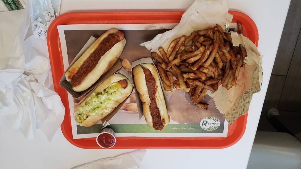 Restaurant Lafleur | restaurant | 90 Boulevard Montréal-Toronto, Montréal, QC H8R 0B5, Canada | 4506560005 OR +1 450-656-0005