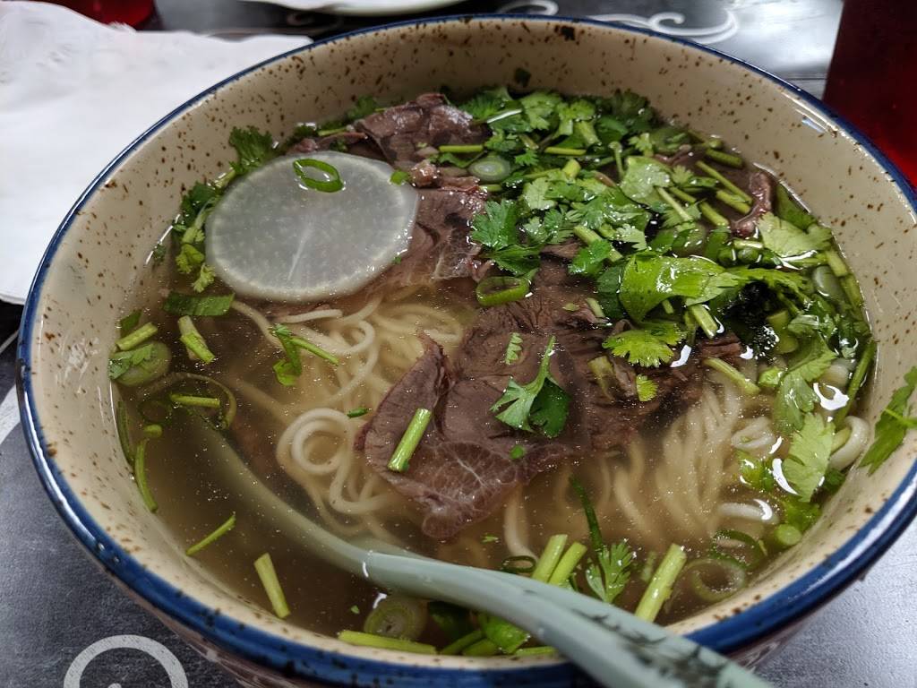 Magic Noodle | restaurant | 1915 Classen Blvd # 119, Norman, OK 73071, USA | 4052172877 OR +1 405-217-2877