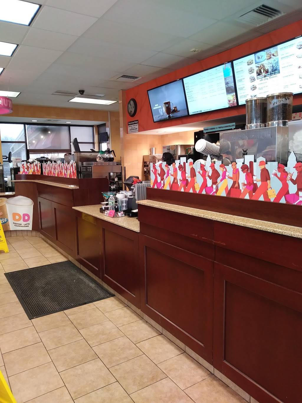 Dunkin | bakery | 255A W, Middle Turnpike W, Manchester, CT 06040, USA | 8606469277 OR +1 860-646-9277