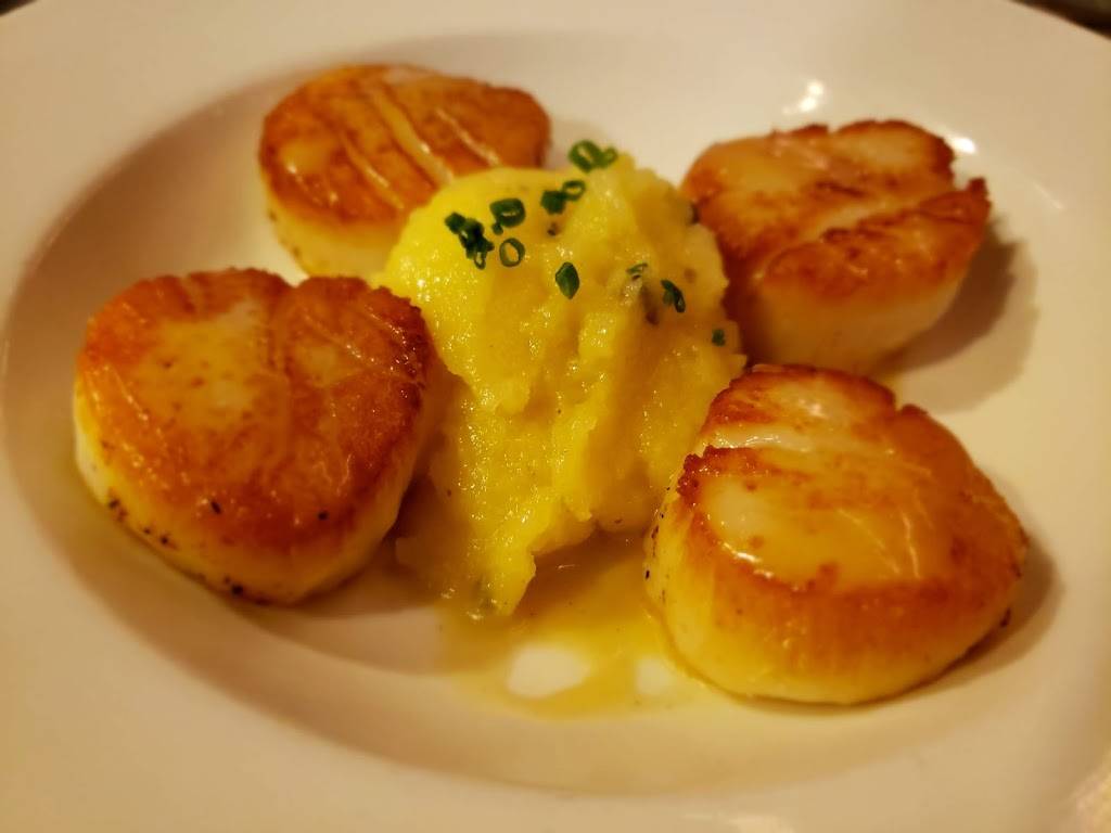 Metropolis | restaurant | 520 Old Stoney Rd #2221, Corolla, NC 27927, USA | 2524536167 OR +1 252-453-6167