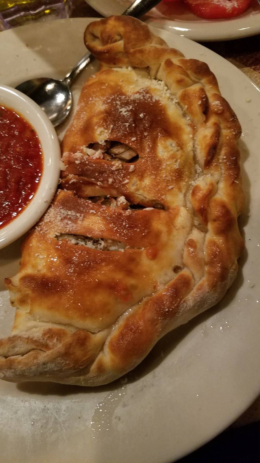 DeAngelos | restaurant | 2620 East 3rd Street, Eastland Plaza, Bloomington, IN 47401, USA | 8129610008 OR +1 812-961-0008