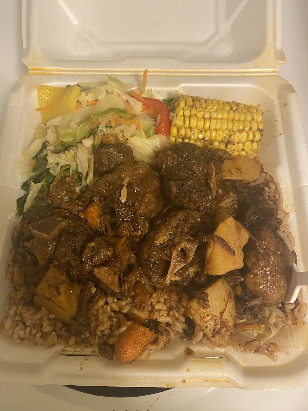 Lenox Jerk Kitchen | restaurant | 16241 W McNichols Rd, Detroit, MI 48235, USA | 7343407743 OR +1 734-340-7743