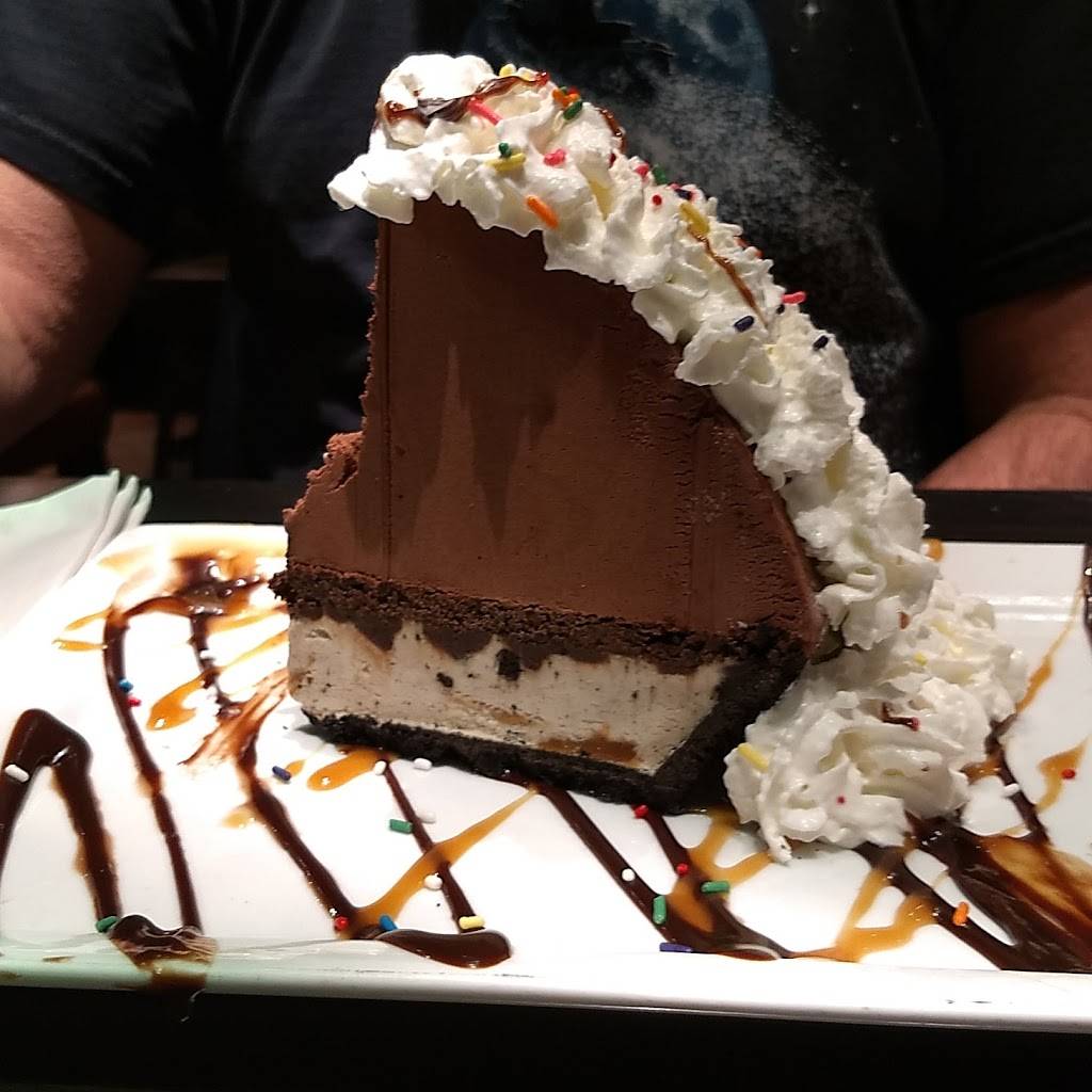 Red Robin Gourmet Burgers and Brews | restaurant | 905 Holt Rd, Webster, NY 14580, USA | 5858722480 OR +1 585-872-2480